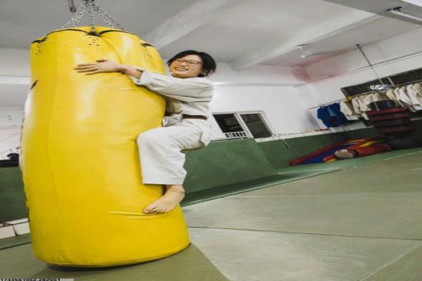 押加：藏族传统体育项目的文化内涵